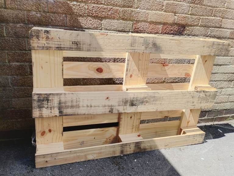 one free pallet