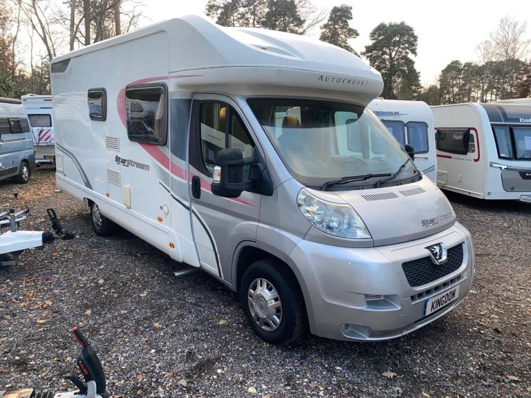PEUGEOT BOXER AUTOCRUISE STARSTREAM - 2011 - FIXED BED - JUST 16000 MILES - VGC 