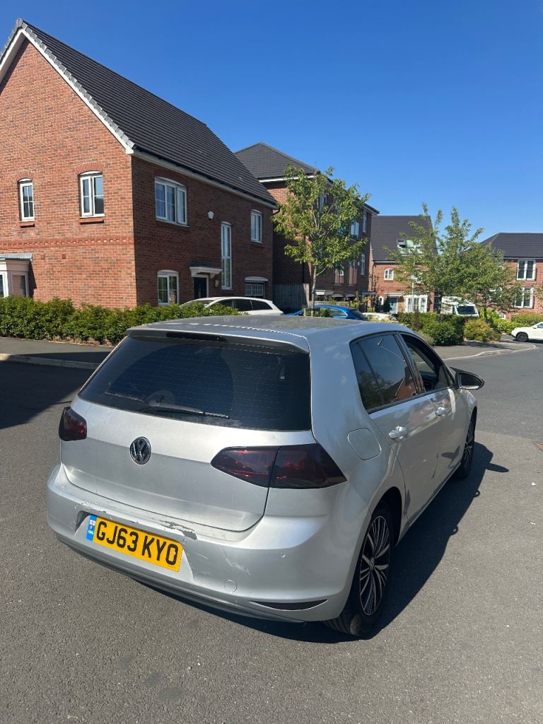 Volkswagen, GOLF, Hatchback, 2013, Manual, 1197 (cc), 5 doors