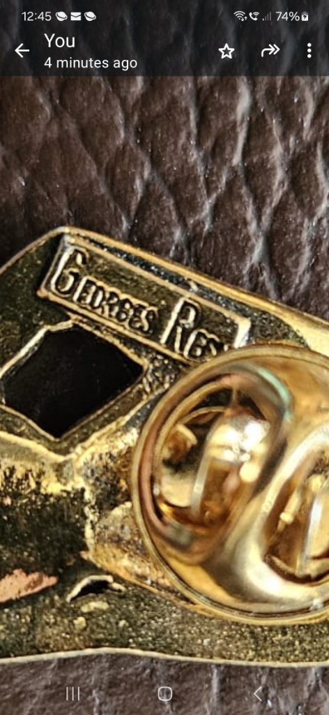 Collectable pin badge /brooch