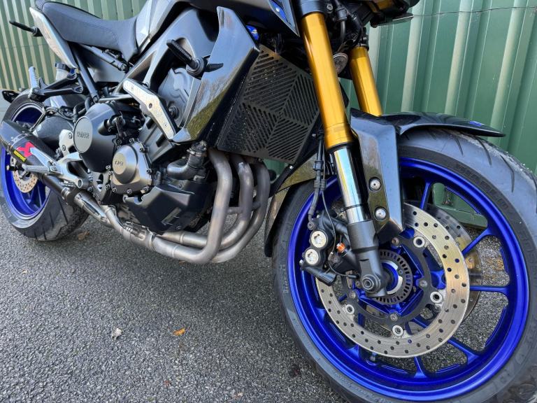 Yamaha MT09 SP 2018 Akrapovic Can Heated Grips 22k New MOT Warranty