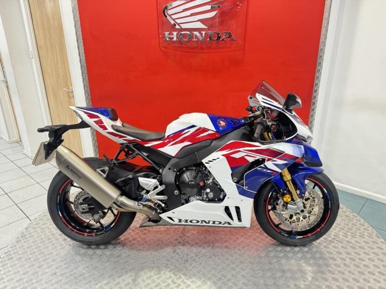 2022 '22' Honda CBR1000RR-R Fireblade SP 30th Anniversary 