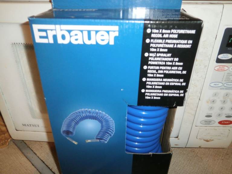 Erbauer 10m x 8mm Polyurethane Recoil Air Hose – New