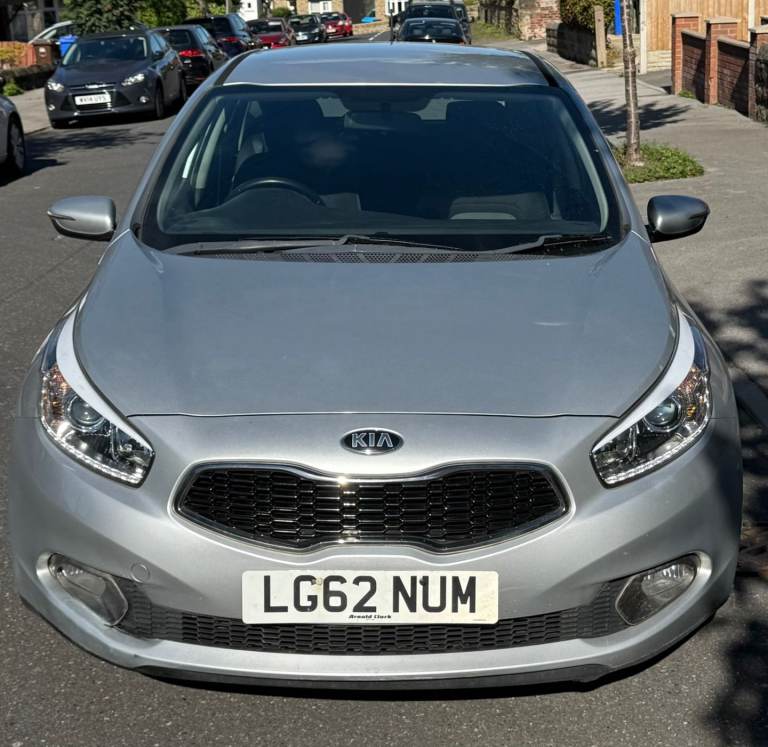Kia, CEED, Hatchback, 2012, Manual, 1582 (cc), 5 doors