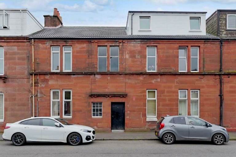 One Bedroom Flat for Rent 