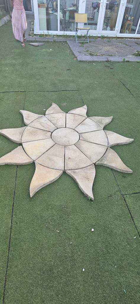 Garden Patio Paving Slabs – Sun Design, Good Condition