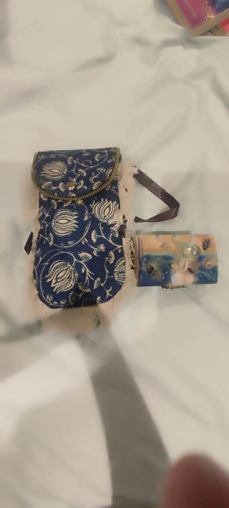 Purse and matching jewellery box set