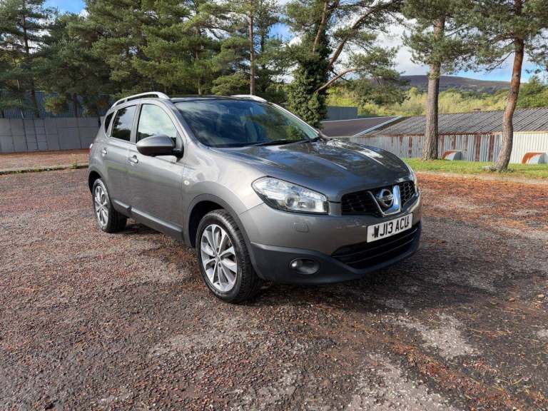 Nissan Qashqai 1.5 dCi Tekna SUV 5dr Diesel Manual 2WD Euro 5 (AVM) (110 ps) Diesel Manual