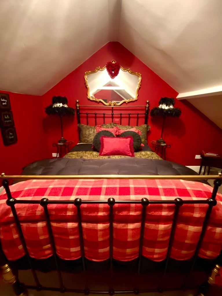 Genuine Victorian double cast iron brass bed 