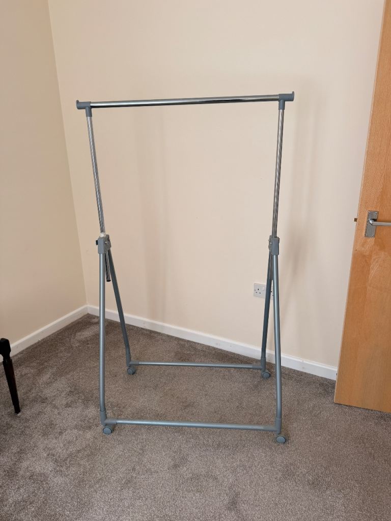 Clothes Rail