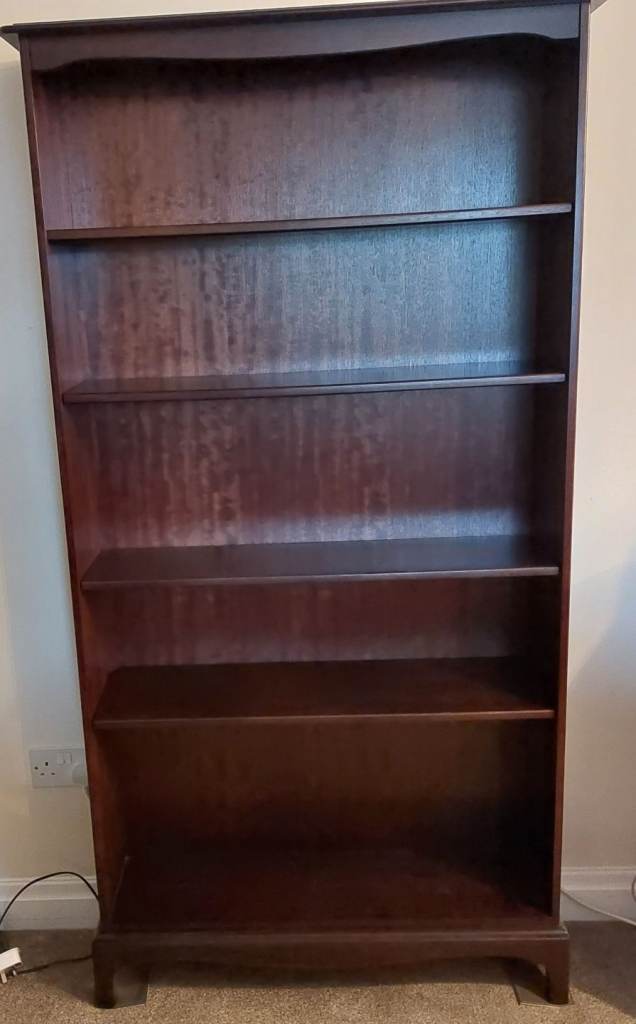 STAG MINSTREL BOOKCASE
