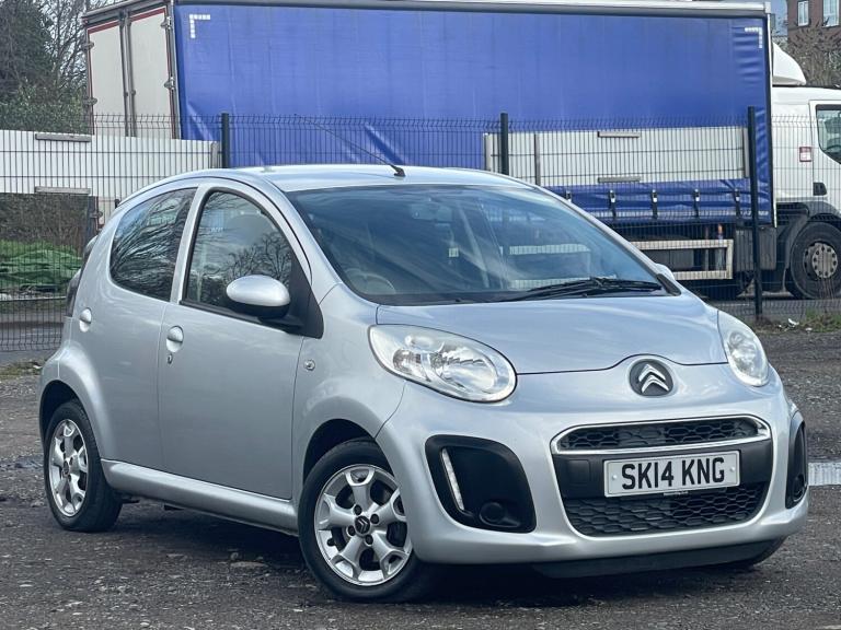 * 2014 CITROEN C1 5 DOOR + LOW 60K MILES + JUST SERVICES + MOT FEB 2027 *