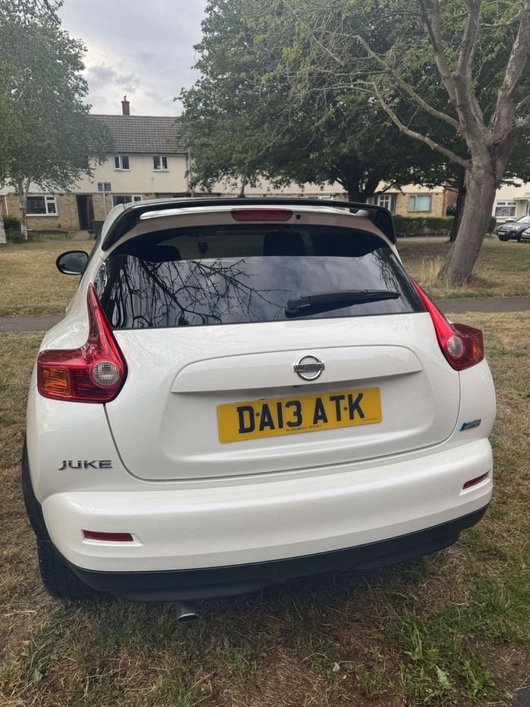 Nissan, JUKE, Hatchback, 2013, Manual, 1461 (cc), 5 doors