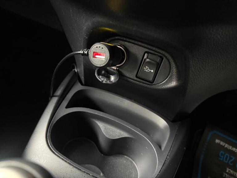 2015 Toyota Yaris 1.33 VVT-i Icon 5dr CVT HATCHBACK PETROL Automatic