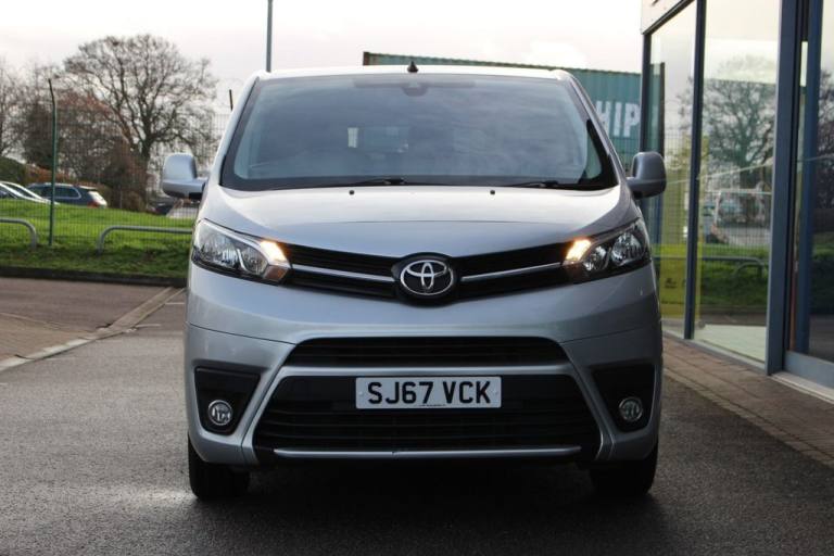 2017 67 TOYOTA PROACE VERSO 2.0D SHUTTLE MEDIUM MPV 5DR DIESEL MANUAL MWB EURO 6