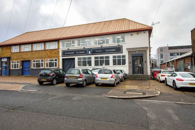 AVAILABLE NOW - FLEXIBLE WAREHOUSE & STORAGE SPACE IN STANMORE