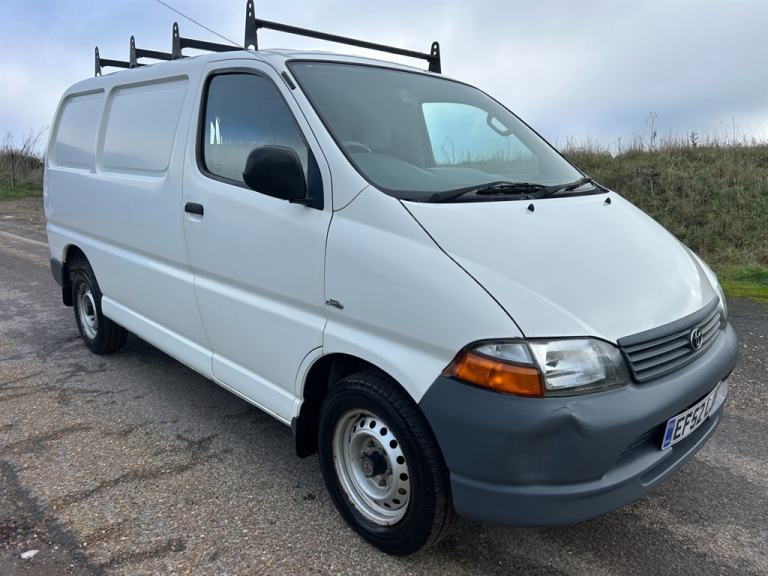 2002 Toyota HiAce 280 GS SWB P/V 4DR TG Panel Van Diesel Manual