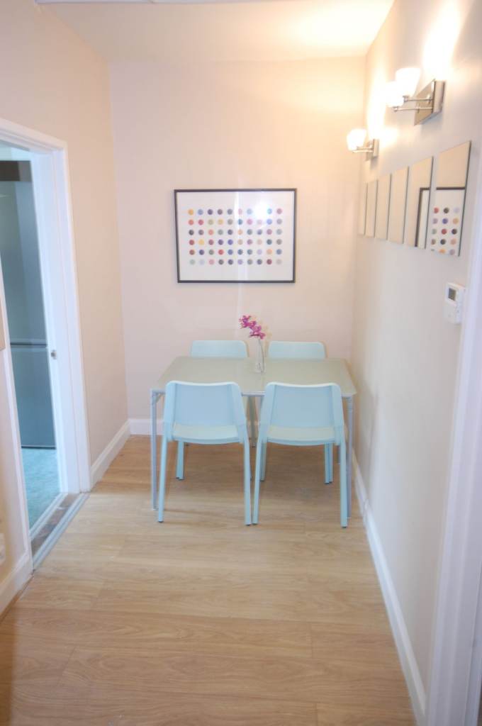 Large double room - student flat v close to Ed Coll, Napier, HW