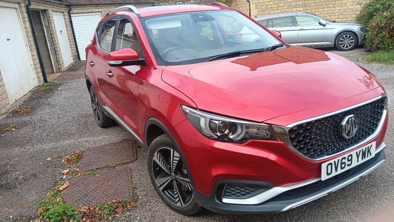 MG ZS EV Exclusive