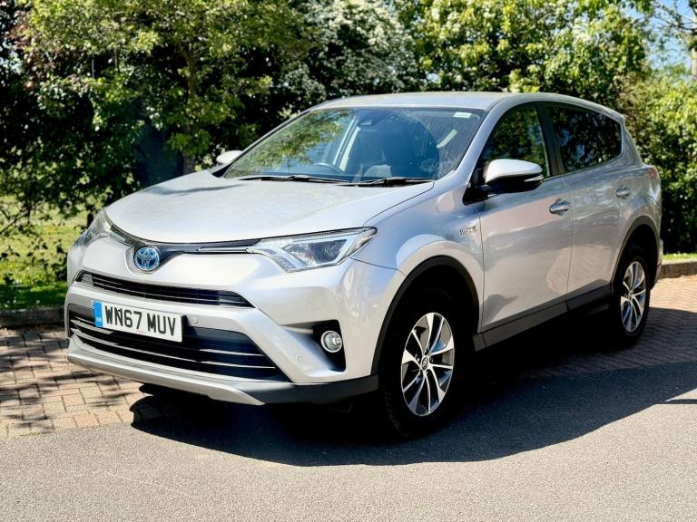 2017 Toyota RAV4 2.5 VVT-h Business Edition Plus CVT Euro 6 (s/s) 5dr (Safety Sense, Nav) ESTATE ...