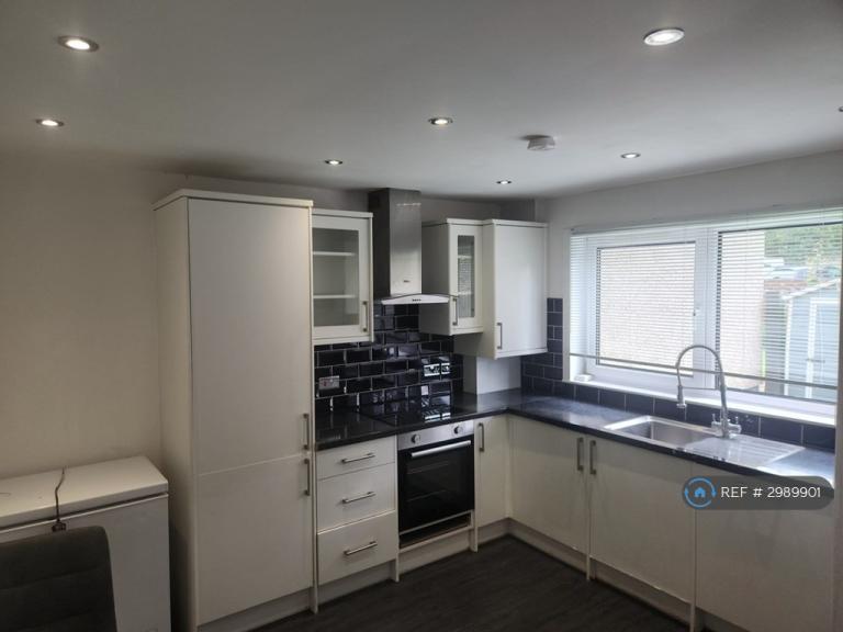 3 bedroom house in Argyll Place, Aberdeen, AB12 (3 bed) (#2989901)