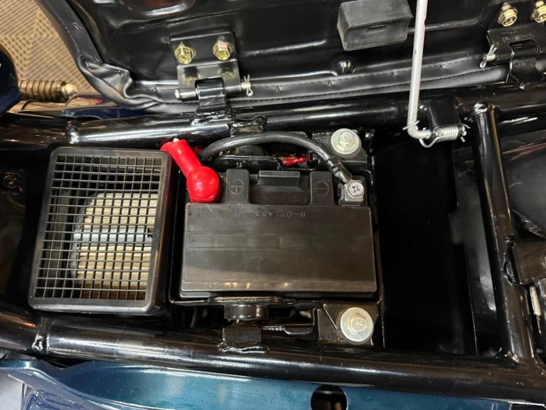 1974 Kawasaki Z1 B 900, restored and owned by Allan Millyard, outstanding, px 