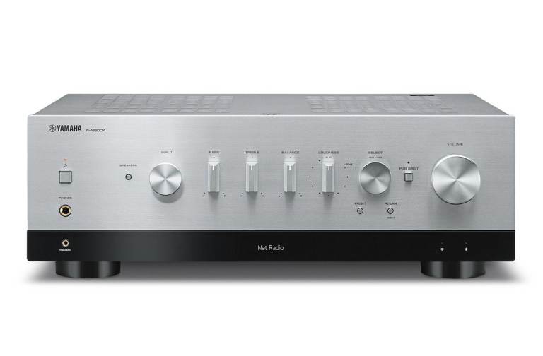 Yamaha RN800A Amplifier...in Brand New Condition 