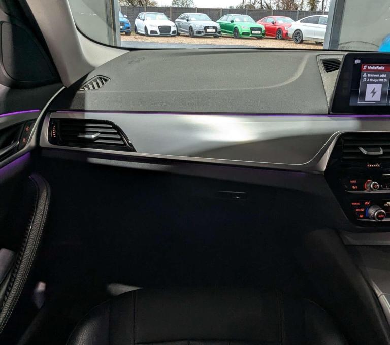 2017 BMW 5 Series 530d xDrive SE 4dr Auto SALOON DIESEL Automatic