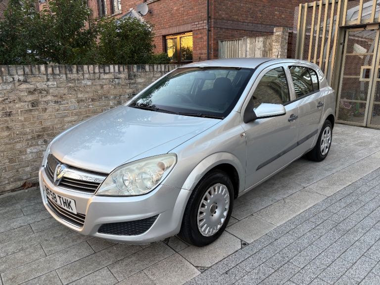 Vauxhall, ASTRA, AUTOMATIC, 2008, Lovely Drive