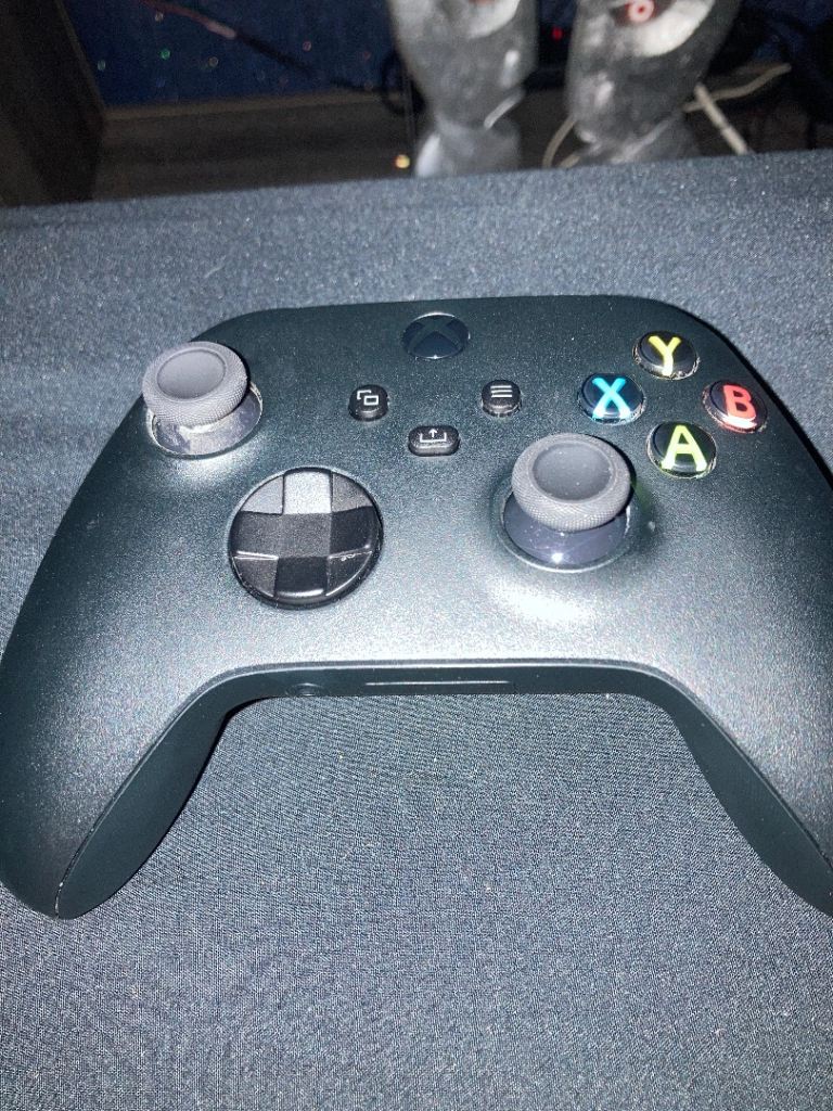 Carbon black official Xbox controller 