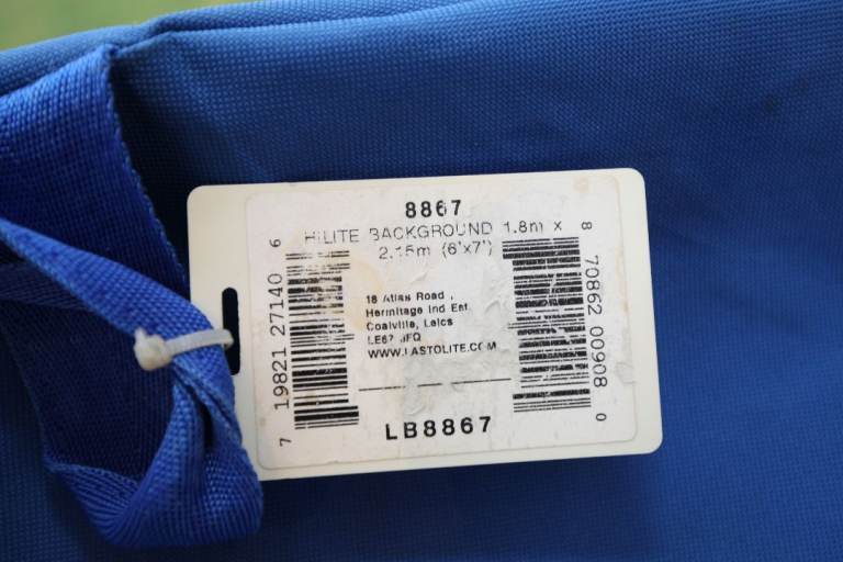   Lastolite Hilite Collapsible Background 6' x 7'  with FloorTrain & Black Bottle Top