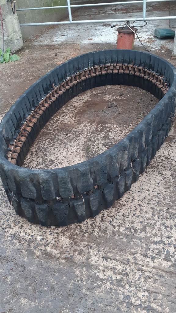 Digger rubber track 
