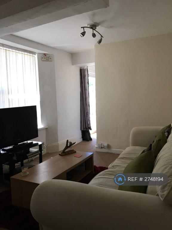 1 bedroom flat in Bexley Lane, Torquay, TQ2 (1 bed) (#2748194)