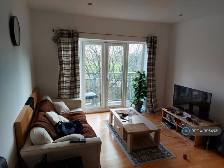 3 bedroom flat in The River Buildings, Leicester, LE3 (3 bed) (#3054931)