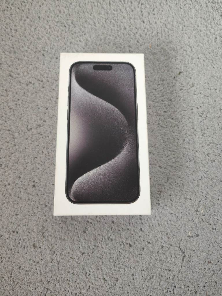 iPhone 15 Pro empty box 