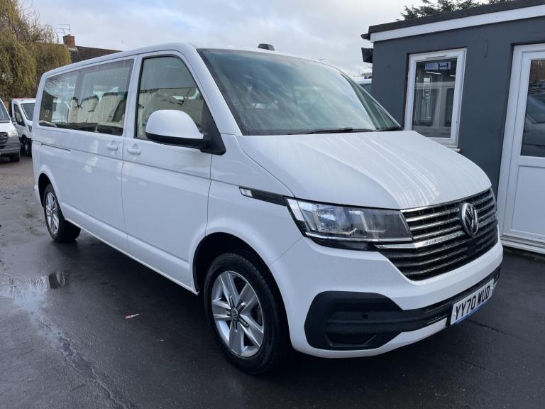 VOLKSWAGEN TRANSPORTER 2.0 TDI 150BHP AUTOMATIC DSG 9 SEAT MINIBUS EURO 6 2021