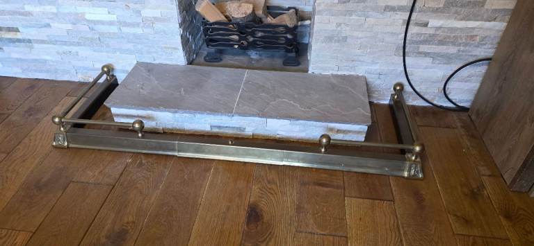 Victorian Extending Brass Fireplace Fender