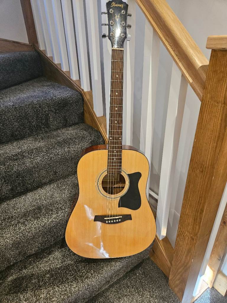 Ibanez V50NJP-NT Acoustic Guitar – Good Condition