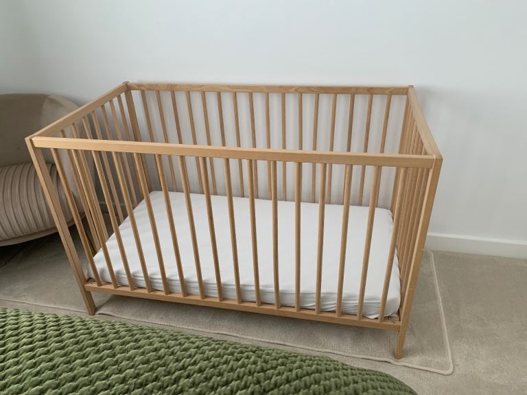 Free Pine Cot