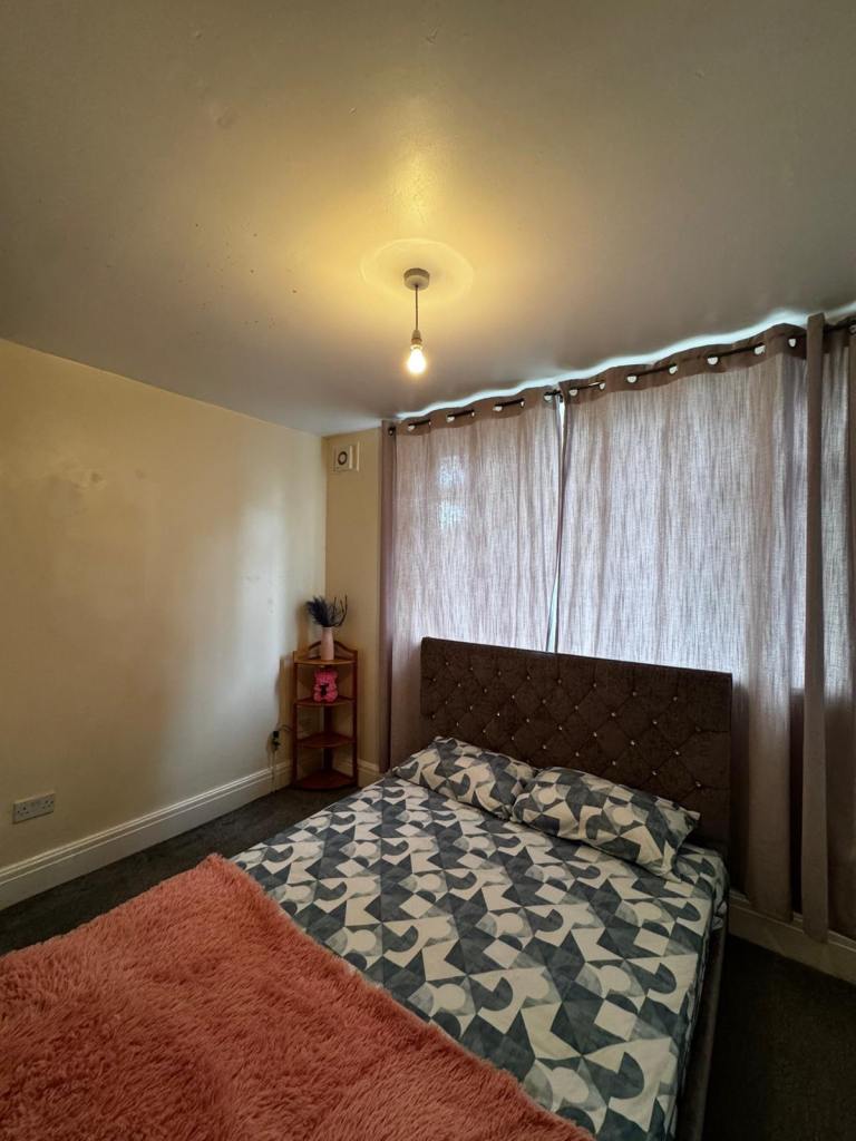 Double Bedroom in shared house 