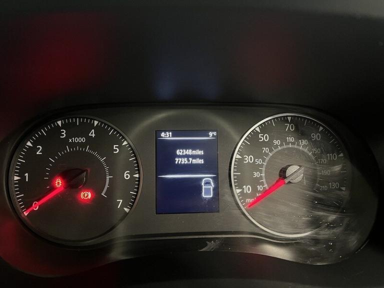 2023 Renault Master LM35dCi 135 Business+ Medium Roof Van PANEL VAN DIESEL Manual