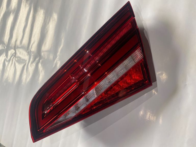 2016 AUDI A3 S3 RS3 8V SALOON DRIVERS SIDE REAR LIGHT (INNER) LED 8V5945093D