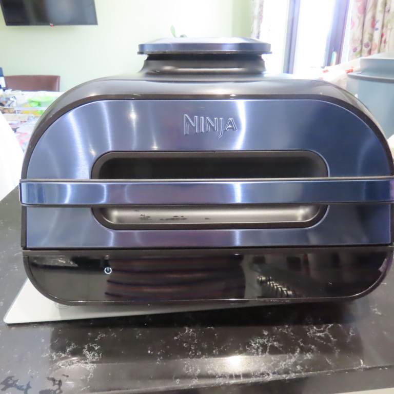NINJA Foodi MAX Health Grill & Air Fryer – Great Condition