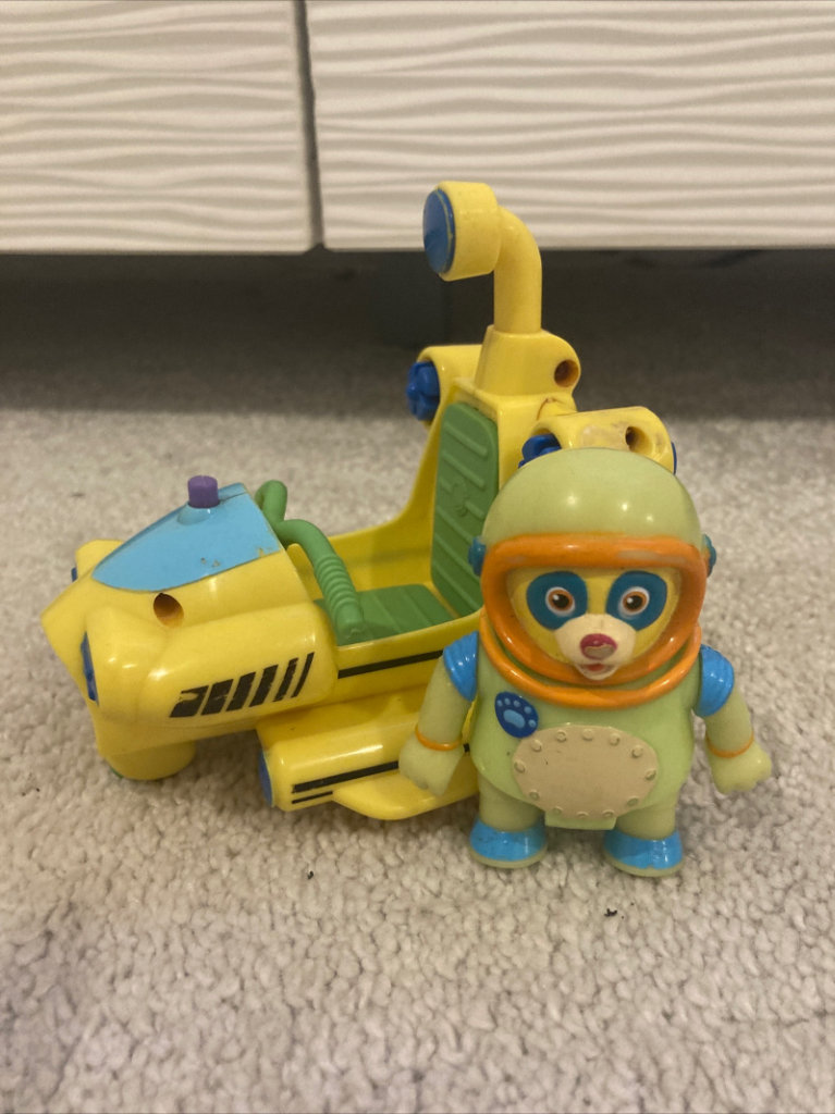 RARE Special Agent Oso Disney Submarine Vehicle & Posable Figure Toy 