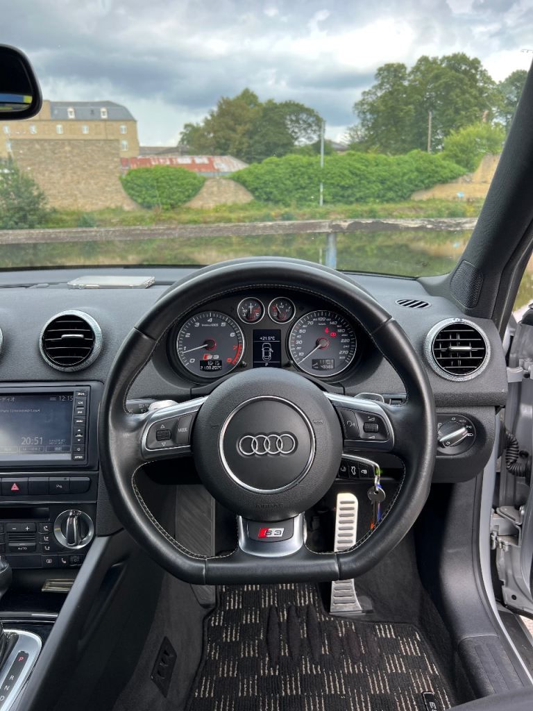 Audi, 2011, 2000 (cc)