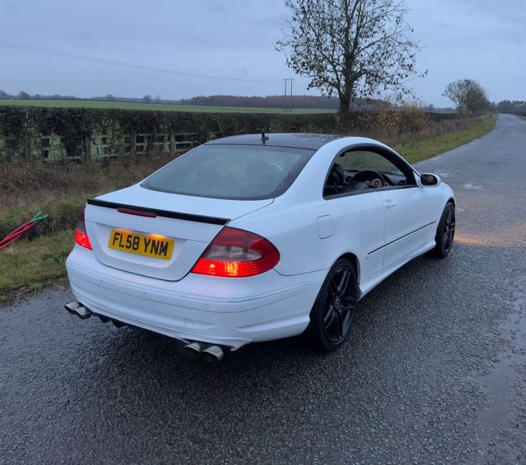 Mercedes-Benz, CLK63 Rep, Coupe, 2008, Semi-Auto, 2148 (cc), 2 doors
