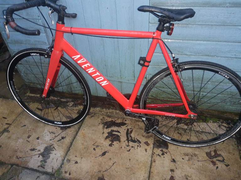 Aventon Cordoba Super Lightweight (8.4kg) Single Speed Bike