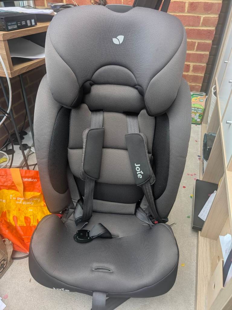 Joie Bold 1/2/3 car seat