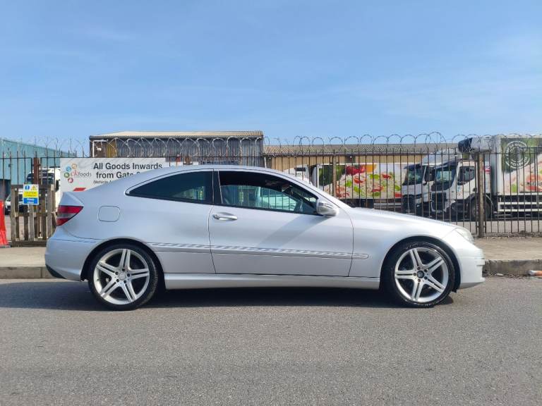 Mercedes clc 180 kompressor automatic supercharged 