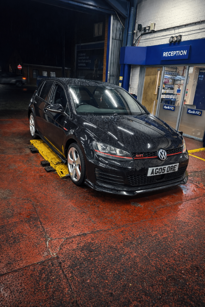 Volkswagen, GOLF, Hatchback, 2014, Manual, 1984 (cc), 5 doors